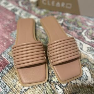 Dolce Vita Sandals